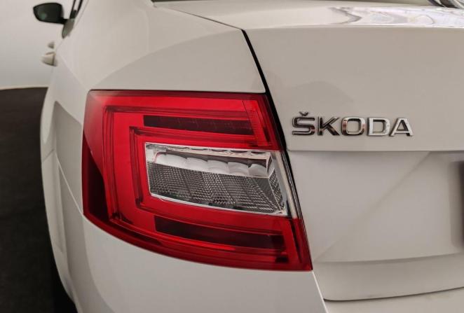 Skoda Octavia III (A7) с пробегом 2015 года, цена 1 320 000 рублей, 140213 км, лифтбек, Автокод Объявления