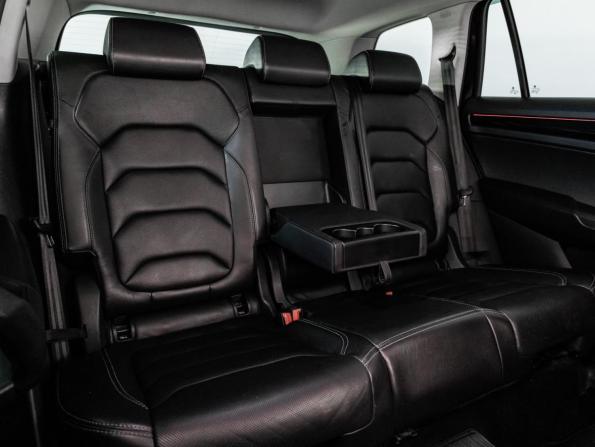 Skoda Kodiaq I с пробегом 2017 года, цена 1 799 000 рублей, 303654 км, внедорожник, Автокод Объявления