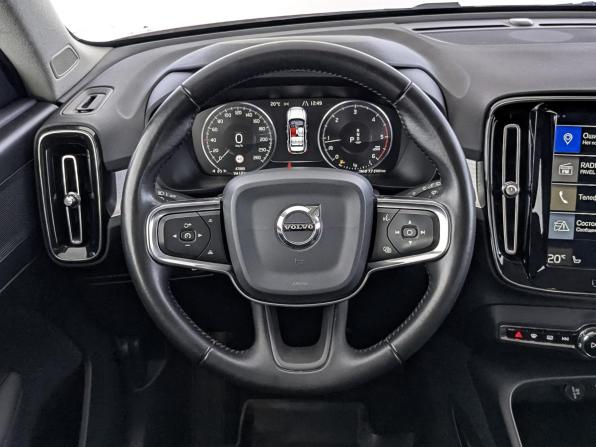 Volvo XC40 I с пробегом 2019 года, цена 3 290 000 рублей, 47888 км, внедорожник, Автокод Объявления