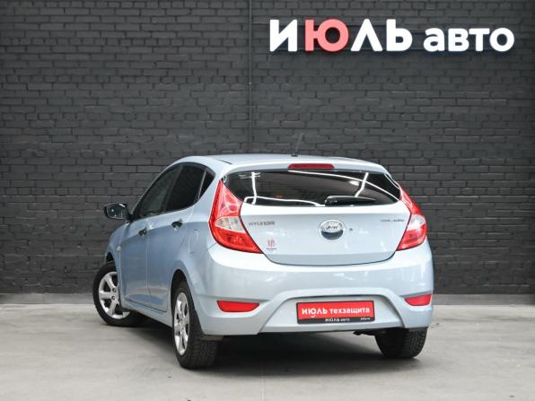 Hyundai Solaris I с пробегом 2012 года, цена 730 000 рублей, 144766 км, хэтчбек, Автокод Объявления