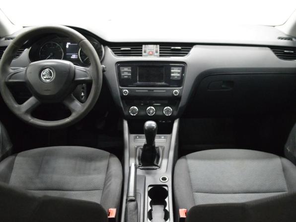 Skoda Octavia III (A7) с пробегом 2014 года, цена 425 000 рублей, 346025 км, лифтбек, Автокод Объявления