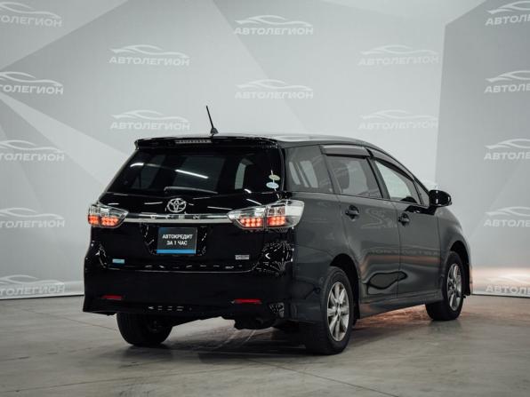 Toyota Wish II Рестайлинг с пробегом 2014 года, цена 1 540 000 рублей, 110000 км, минивэн, Автокод Объявления