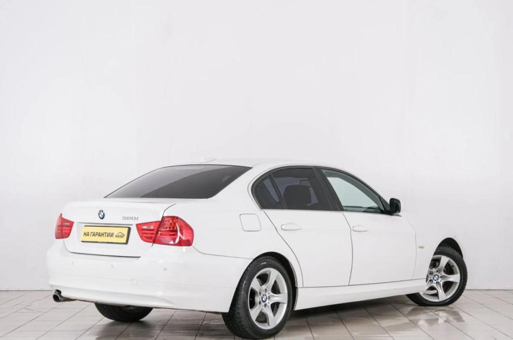 BMW 3 серии V (E90/E91/E92/E93) Рестайлинг Красноярск  - изображение 7