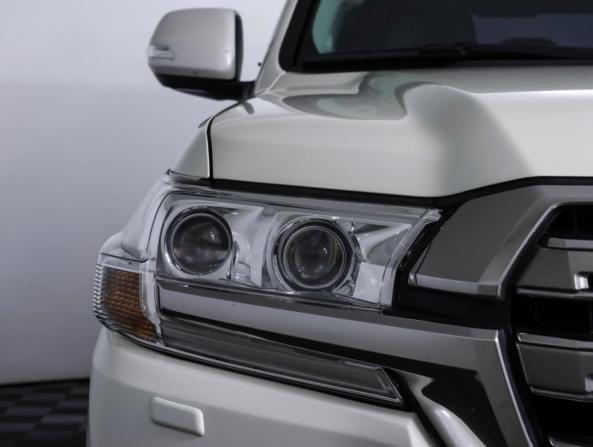 Toyota Land Cruiser 200 Series Рестайлинг 2 с пробегом 2015 года, цена 5 185 000 рублей, 170623 км, внедорожник, Автокод Объявления