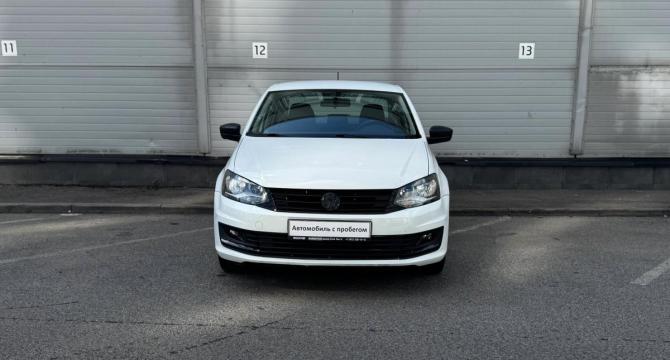 Volkswagen Polo V Рестайлинг с пробегом 2019 года, цена 989 000 рублей, 116507 км, седан, Автокод Объявления
