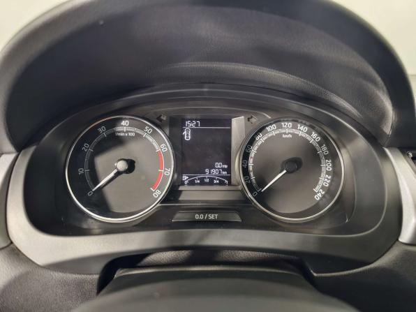 Skoda Rapid I Рестайлинг с пробегом 2018 года, цена 1 129 000 рублей, 90000 км, лифтбек, Автокод Объявления