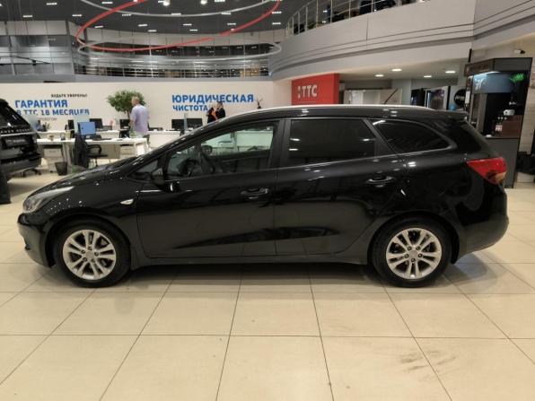 Kia Ceed II с пробегом 2013 года, цена 850 000 рублей, 303000 км, универсал, Автокод Объявления