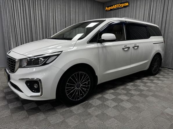 Kia Carnival III с пробегом 2018 года, цена 2 610 000 рублей, 132621 км, минивэн, Автокод Объявления