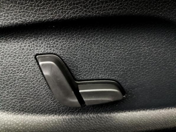 Mercedes-Benz C-Класс IV (W205) Рестайлинг с пробегом 2019 года, цена 2 766 000 рублей, 92328 км, седан, Автокод Объявления