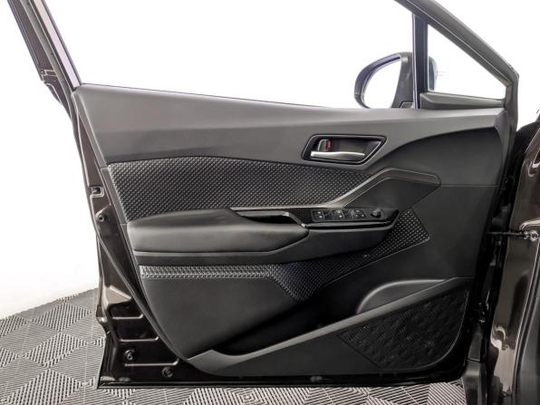 Toyota C-HR I с пробегом 2019 года, цена 2 650 000 рублей, 46448 км, внедорожник, Автокод Объявления
