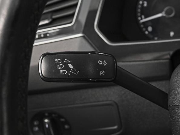 Volkswagen Tiguan II с пробегом 2018 года, цена 2 199 849 рублей, 230920 км, внедорожник, Автокод Объявления