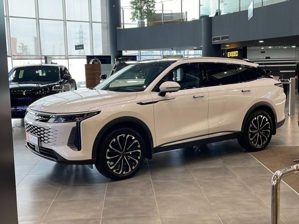 Exeed RX с пробегом 2023 года, цена 2 996 000 рублей, 49184 км, внедорожник, Автокод Объявления
