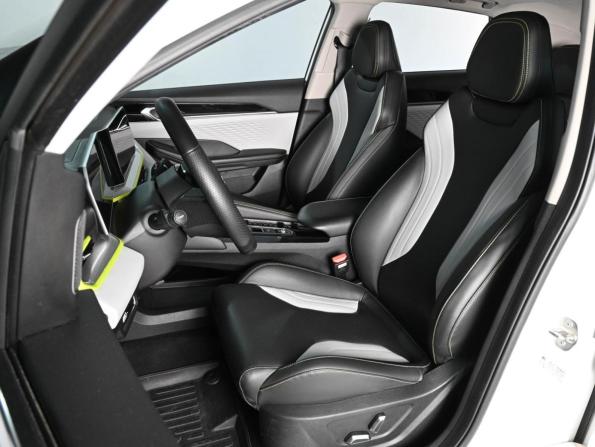 Geely Coolray I Рестайлинг с пробегом 2023 года, цена 1 999 000 рублей, 49305 км, внедорожник, Автокод Объявления