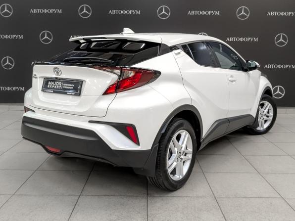 Toyota C-HR I Рестайлинг с пробегом 2021 года, цена 2 750 000 рублей, 53860 км, внедорожник, Автокод Объявления