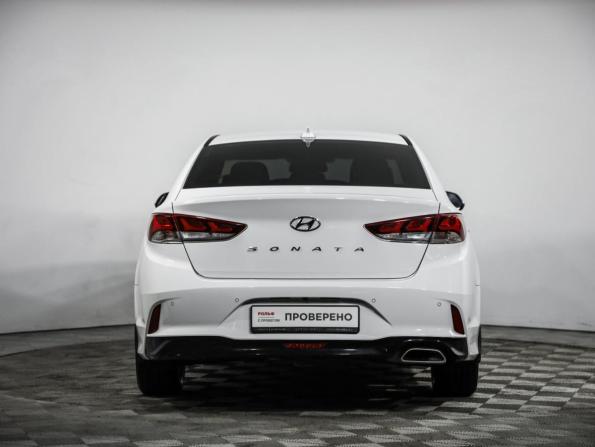 Hyundai Sonata VII (LF) Рестайлинг с пробегом 2018 года, цена 1 599 000 рублей, 174835 км, седан, Автокод Объявления