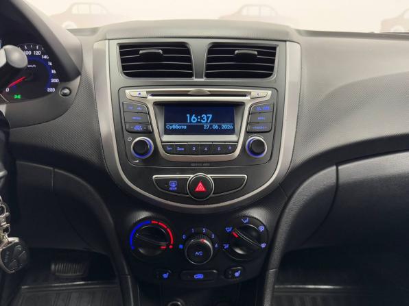 Hyundai Solaris I Рестайлинг с пробегом 2014 года, цена 1 140 000 рублей, 141584 км, седан, Автокод Объявления