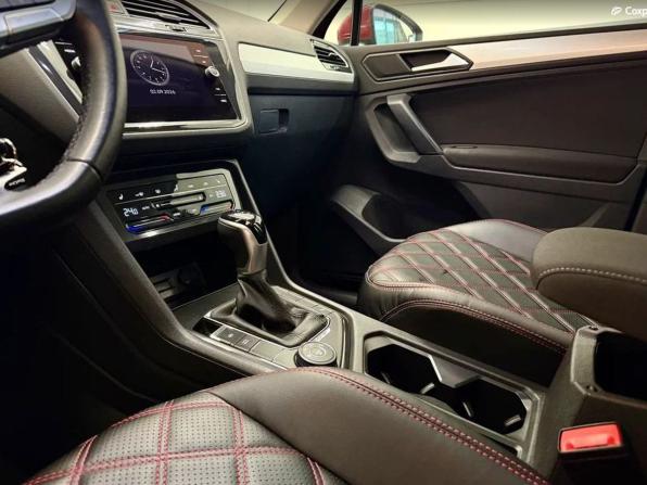 Volkswagen Tiguan II Рестайлинг с пробегом 2021 года, цена 3 012 000 рублей, 23800 км, внедорожник, Автокод Объявления