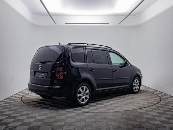 Volkswagen Touran I Рестайлинг с пробегом 2008 года, цена 570 000 рублей, 266123 км, компактвэн, Автокод Объявления
