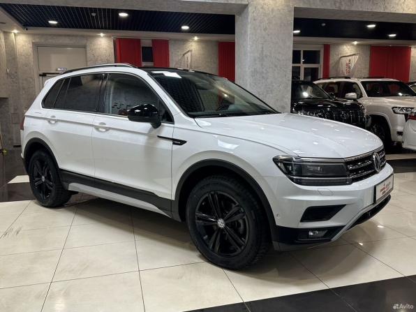 Volkswagen Tiguan II с пробегом 2020 года, цена 2 695 000 рублей, 104045 км, внедорожник, Автокод Объявления