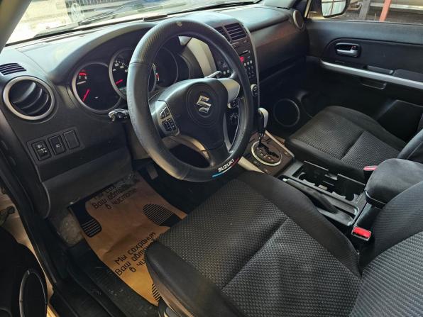 Suzuki Grand Vitara II Рестайлинг с пробегом 2010 года, цена 1 070 000 рублей, 179300 км, внедорожник, Автокод Объявления