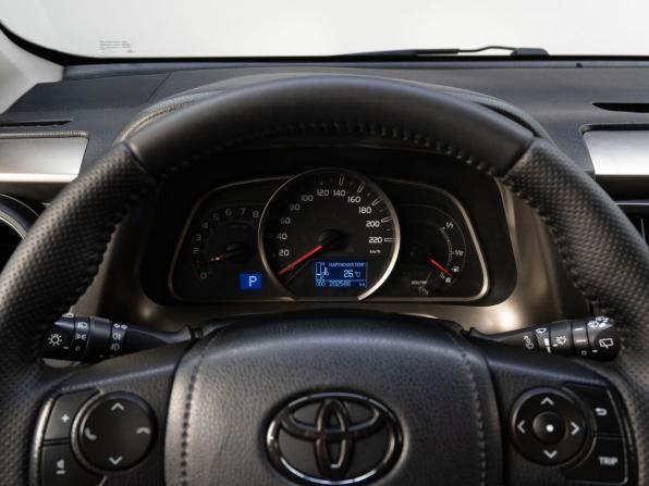 Toyota RAV4 IV (XA40) с пробегом 2014 года, цена 1 979 000 рублей, 202585 км, внедорожник, Автокод Объявления