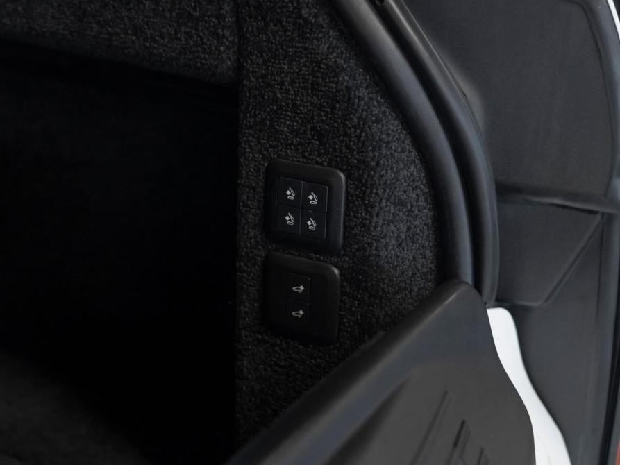 Land Rover Range Rover IV Рестайлинг Москва  - изображение 38