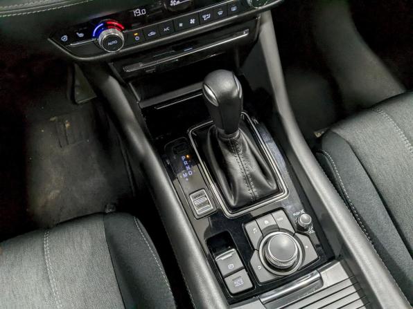 Mazda 6 III (GJ) Рестайлинг 2 с пробегом 2019 года, цена 2 190 000 рублей, 122403 км, седан, Автокод Объявления