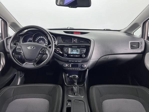 Kia Ceed II с пробегом 2013 года, цена 1 250 000 рублей, 140000 км, универсал, Автокод Объявления
