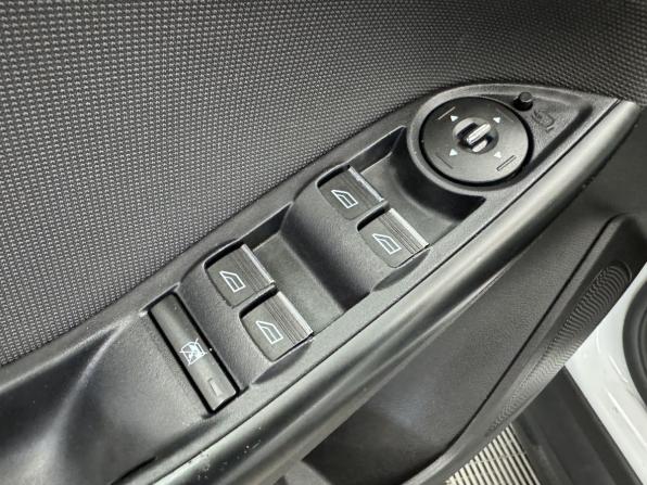 Ford Focus III с пробегом 2012 года, цена 675 000 рублей, 145812 км, седан, Автокод Объявления