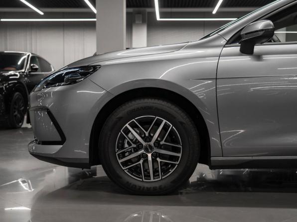 BYD Seal 05 с пробегом 2025 года, цена 2 800 000 рублей, 100 км, седан, Автокод Объявления