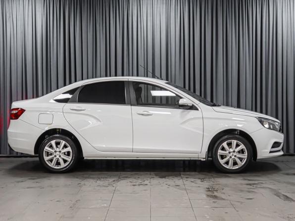 Lada (ВАЗ) Vesta I с пробегом 2021 года, цена 1 099 000 рублей, 71615 км, седан, Автокод Объявления