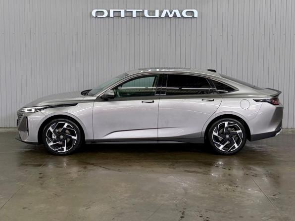 Changan Lamore с пробегом 2023 года, цена 2 147 000 рублей, 20827 км, седан, Автокод Объявления