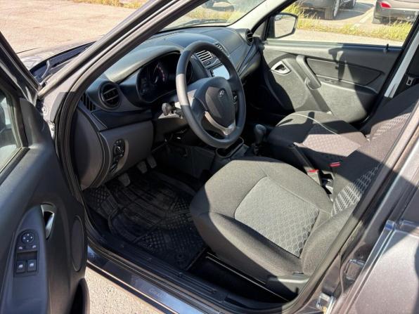 Lada (ВАЗ) Granta I Рестайлинг с пробегом 2024 года, цена 730 000 рублей, 37605 км, седан, Автокод Объявления
