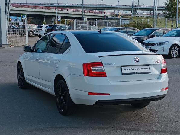 Skoda Octavia III (A7) с пробегом 2017 года, цена 1 545 000 рублей, 149860 км, лифтбек, Автокод Объявления