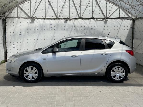 Opel Astra J с пробегом 2012 года, цена 775 000 рублей, 218866 км, хэтчбек, Автокод Объявления