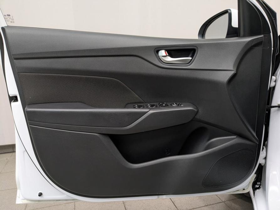 Hyundai Solaris II Рестайлинг Москва  - изображение 12