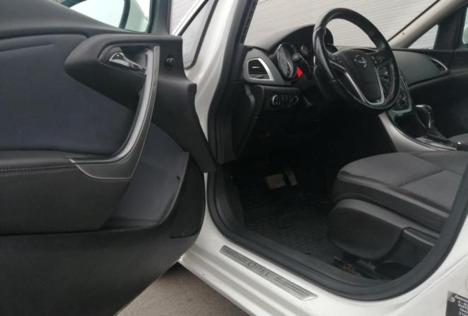 Opel Astra H Рестайлинг с пробегом 2014 года, цена 650 000 рублей, 171000 км, хэтчбек, Автокод Объявления