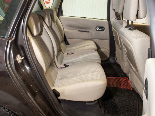 Renault Scenic II Рестайлинг с пробегом 2006 года, цена 465 000 рублей, 240784 км, компактвэн, Автокод Объявления