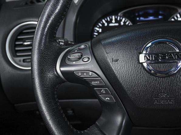 Nissan Pathfinder IV с пробегом 2015 года, цена 1 887 000 рублей, 94191 км, внедорожник, Автокод Объявления