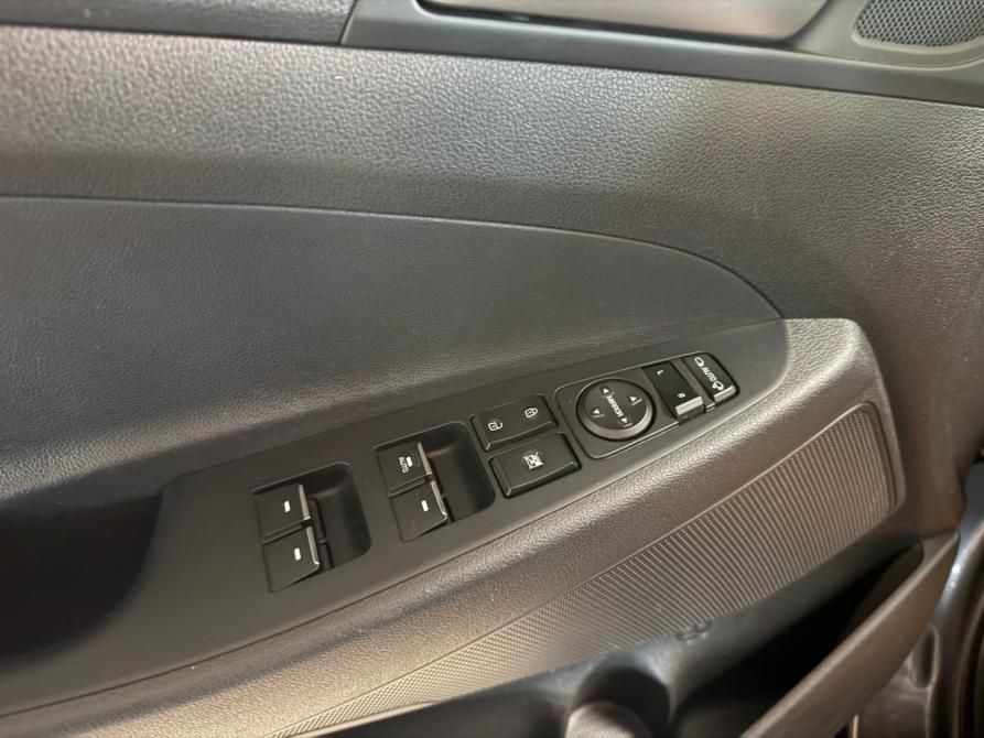 Hyundai Tucson III Санкт-Петербург  - изображение 8