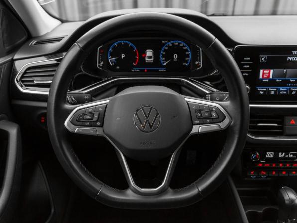 Volkswagen Polo VI с пробегом 2020 года, цена 1 930 000 рублей, 62375 км, лифтбек, Автокод Объявления