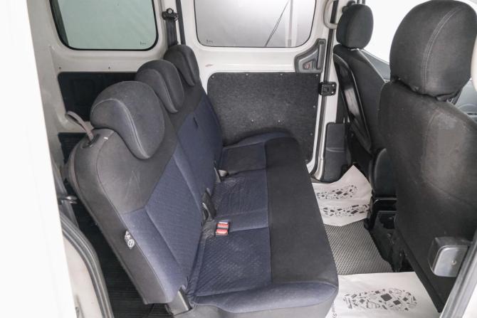 Mitsubishi Delica V с пробегом 2012 года, цена 1 049 000 рублей, 234958 км, минивэн, Автокод Объявления
