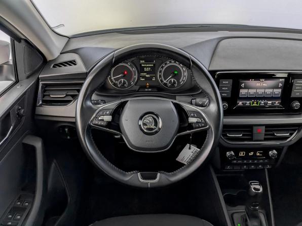 Skoda Rapid II с пробегом 2022 года, цена 1 690 000 рублей, 74314 км, лифтбек, Автокод Объявления