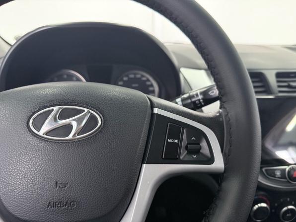 Hyundai Solaris I с пробегом 2011 года, цена 799 000 рублей, 155000 км, седан, Автокод Объявления