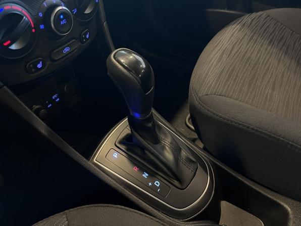 Hyundai Solaris I Рестайлинг с пробегом 2015 года, цена 1 270 000 рублей, 60973 км, седан, Автокод Объявления