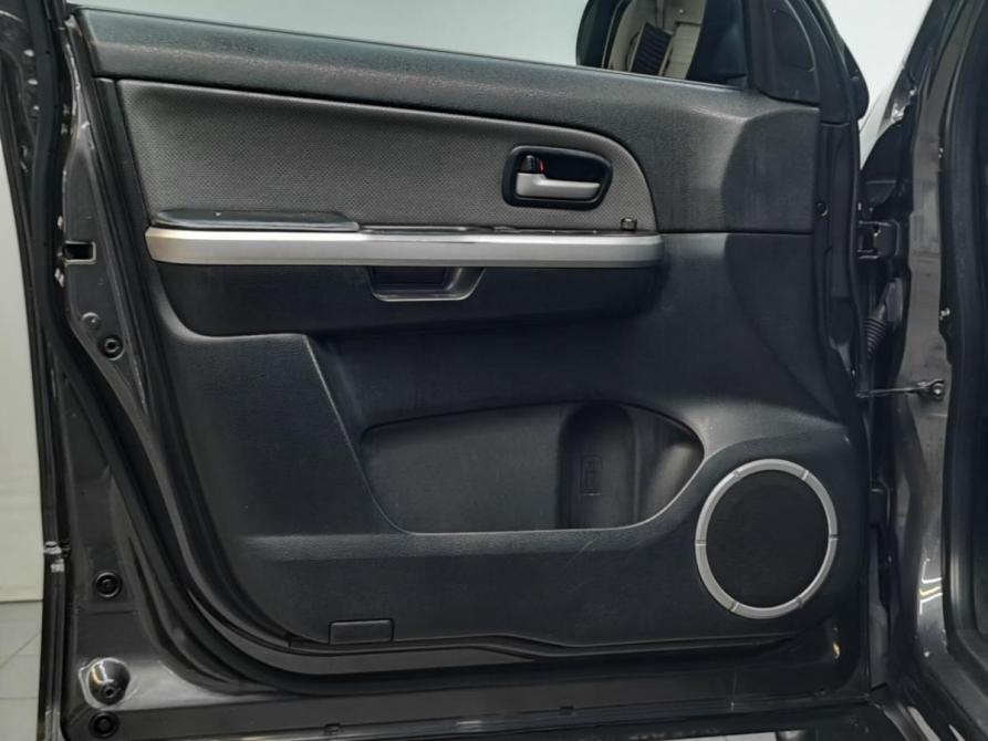 Suzuki Grand Vitara II Рестайлинг Барнаул  - изображение 29