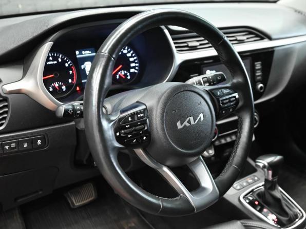 Kia Rio IV Рестайлинг с пробегом 2021 года, цена 1 560 000 рублей, 57744 км, хэтчбек, Автокод Объявления