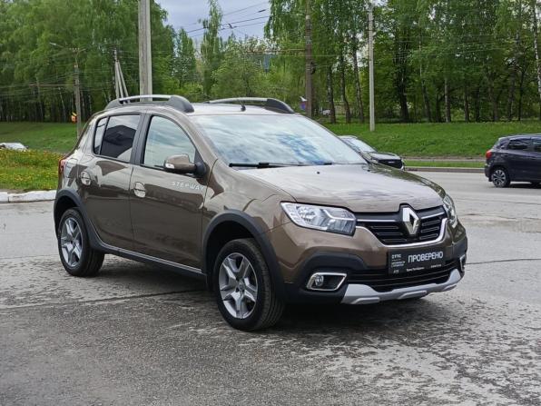 Renault Sandero II Рестайлинг с пробегом 2020 года, цена 1 223 000 рублей, 62875 км, хэтчбек, Автокод Объявления