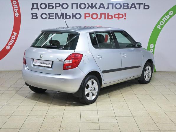 Skoda Fabia II Рестайлинг с пробегом 2010 года, цена 565 000 рублей, 143717 км, хэтчбек, Автокод Объявления