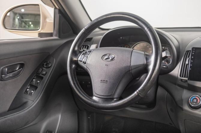 Hyundai Elantra IV (HD) с пробегом 2008 года, цена 799 000 рублей, 213000 км, седан, Автокод Объявления
